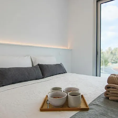 Phaedrus Living - Seaside Executive Flat Harbour 204 * Paphos